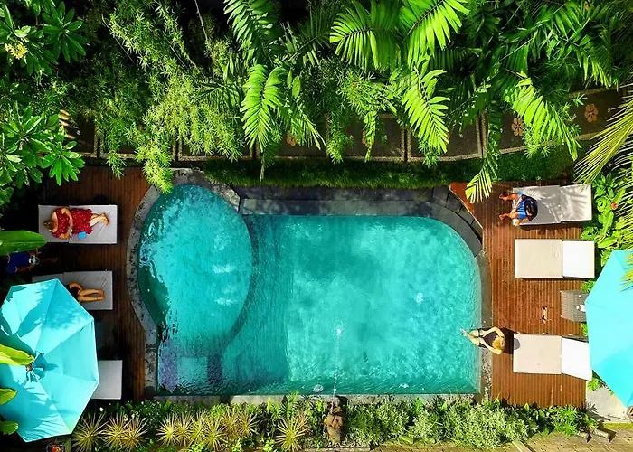 Hotel Bisma 3*